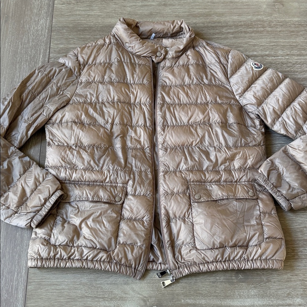 Moncler Lans Longue Saison‎ Down Jacket 100% Authentic Beige Size 6 Gently Used - Picture 3 of 8